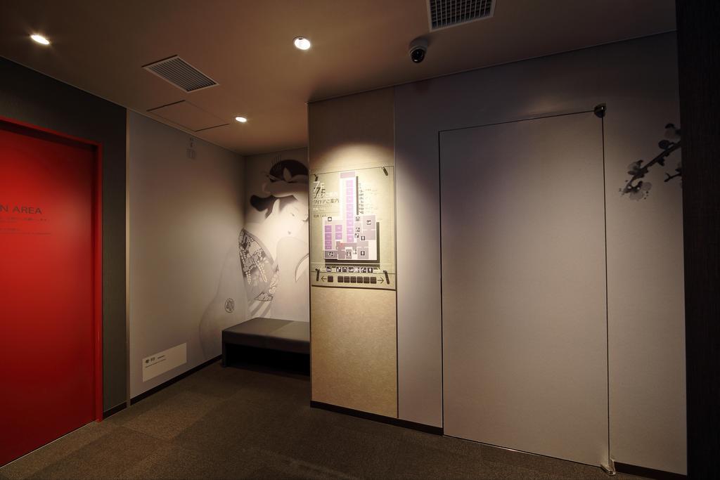 First Cabin Tsukiji Tokio Exterior foto